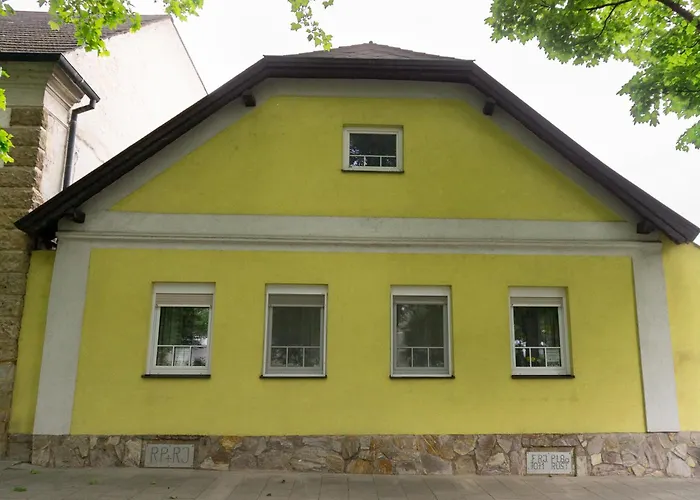 Einhaus Am See